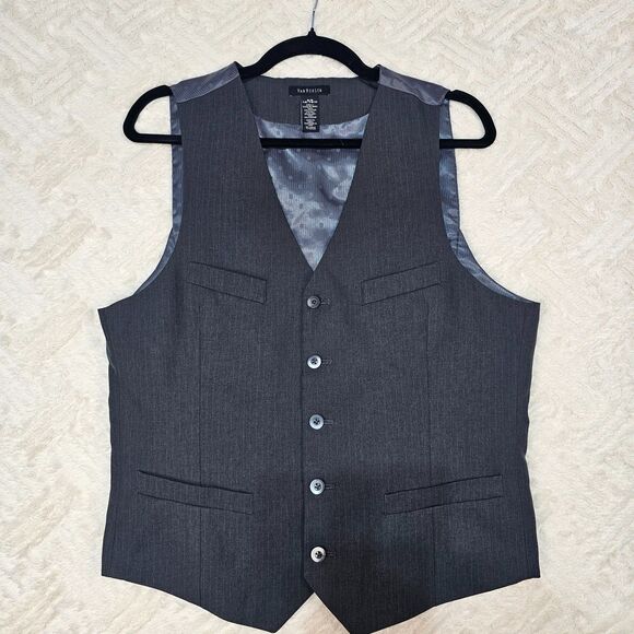 Van Heusen Button Down Vest Charcoal Striped Men's Size Small - Picture 1 of 5